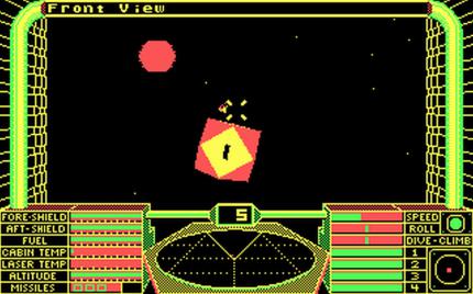 Als Elite 1984 erscheint, ist es seiner Zeit technisch und spielerisch voraus. Drei Jahre später folgt eine PC-Portierung.