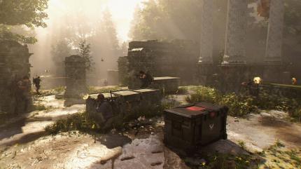 Reine PvP-Modi sind von Anfang an dabei. Hier liefern wir uns auf der schön verwinkelten Karte Capitol Ruins heftige Gefechte mit anderem Fireteams – zahlreiche Deckungsmöglichkeiten inklusive. (1)
