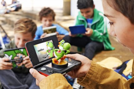 Wer keinen New 3DS besaß, musste für die Nutzung der Amiibo-Figuren einen Extra-Adapter mit integriertem NFC-Chip anschließen.