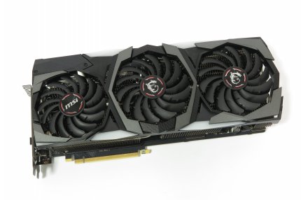 Wer das nötige Kleingeld hat, freut sich über die MSI GeForce RTX 2060 Gaming Z Trio und legt die 1350 Euro auf den Händlertisch.