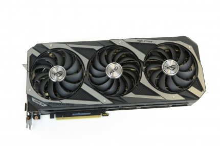 Eine Nvidia GeForce RTX 3070 Ti ist derzeit relativ gesehen eine recht gute Wahl, wenn man nicht mehr mit dem Kauf abwarten will.