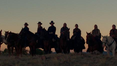 Feinde - Hostiles: Filmrezension zum neuen knallharten Western