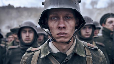 Im Westen nichts Neues: Deutschland schreibt Filmgeschichte - warum die Blu-Ray Pflicht ist!