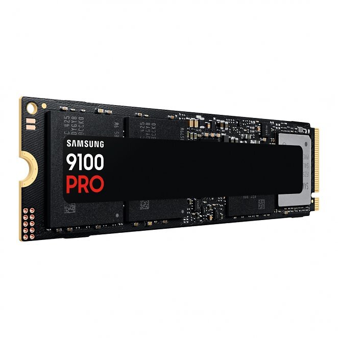 SAMSUNG 9100 PRO 4 TB
