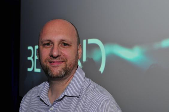 http://www.pcgames.de/screenshots/667x375/2012/06/E3_Dienstag_519_david_Cage_von_quantic_dream.jpg