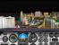 Las Vegas bei Nacht ist mit seiner dichten Bebauung und den vielen Lichteffekten ein guter Test f&uuml;r die Leistung der Grafik-Engine. Ergebnis: P4 bevorzugt.