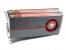 Crossfire: Sie können zwei einzelne Radeon-Grafikkarte auf nahezu jedem Mainboard verheiraten und sie im Duett rechnen lassen. AMD erlaubt das Koppeln verschiedener Modelle, allerdings kommt es dann zu einer noch unregelmäßigeren Bildverteilung.