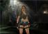 In Tomb Raider: Legend gewann Lara einiges an neuem Equipment, wie beispielsweise ihren magnetischen Enterhaken und Splittergranaten, hinzu.