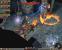<strong>Dungeon Siege 2</strong>
Anders als noch sein Vorläufer wartete Dungeon Siege 2 durchaus mit einer komplexen Story auf. Sowohl die Spielwelt, als auch die Gegner waren abwechslungsreich gestaltet, Items reichlich vorhanden und auch die Klassenwahl ließ wenig Wünsche offen. Gekämpft wurde bis zum Delirium: Bewaffnet mit Schwertern, Bögen und Zaubersprüchen konnten Sie sich alleine oder mit bis zu fünf Mitstreitern durch drei Akte, gegliedert in je acht Episoden schnetzeln. Obwohl die Entwickler mit Dungeon Siege 2 ein durchaus spannendes und vielfältiges Action-Rollenspiel vorlegten, haperte es, trotz Detailverliebtheit, gewaltig an der grafischen Umsetzung. Verschwommene Texturen, grobe Figuren und miese Partikeleffekte setzten viel Phantasie des Spielers voraus.