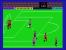 International Soccer auf dem C64 von 1983. Die Athleten sahen zwar schon besser aus, dafür gab es nur eine Schussart, bei der man noch nicht einmal die Stärke beeinflussen konnte. Großer Nachteil: Die Tore fielen fast immer nach dem selben Muster.