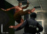 <strong>Enter the Matrix</strong> [br]
Das ambitionierte Filmspiel scheiterte aufgrund eines sehr eng bemessenen Zeitfensters. Umsetzungen für vier verschiedene Plattformen standen auf der Agenda und mussten allesamt bis zum Start des zweiten Kinofilms Matrix: Reloaded fertiggestellt werden. Die Folge: Das Spiel kam in einem völlig desolaten Zustand auf den Markt. Bugs keine Ausnahme, sondern die Regel. 