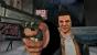Simpel, aber genial: Auf Knopfdruck können wir in Remedys Third-Person-Shooter Max Payne die Zeit um Anti-Held Max Payne herum verlangsamen. Hat da jemand Matrix gesagt?