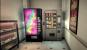 Duke Nukem Forever hat sie alle: Getränkeautomaten, Zigarettenautomaten, Kondomautomaten, Spieleautomaten und natürlich auch Snackautomaten. Letztere müsst ihr im Übrigen plündern, um das Achievement "Mampf" freizuschalten.