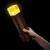 In Zukunft müssen wir uns vor der Dunkelheit nicht mehr fürchten, denn mit einer Minecraft-Fackel zur Hand, geht uns ab jetzt immer ein Licht auf. Ebenfalls geeignet als ungefährliche Beleuchtung für euren persönlichen Dungeon... äh Keller.