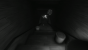 Als müsste das kleine Kind aus <strong>Among The Sleep</strong> nicht schon genug mitmachen, indem es nachts durch ein Haus schleicht, in dem mysteriöse Dinge passieren... Da müssen wir doch unbedingt auch noch in den gruseligen Keller, um dort nach dem Rechten zu sehen.