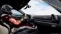 Arbeitsplatz: Die Cockpits sind extrem detailliert, die Bewegungen der Fahrer authentisch.
