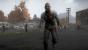 <strong>H1Z1</strong> klang gemäß der Versprechen von Daybreak Game Company, ehemals Sony Online Entertainment, als könne das DayZ-Konzept endlich von einem großen Entwickler zufriedenstellend umgesetzt werden. Kurz nach Erstveröffentlichung verärgerten die Entwickler die Spieler stattdessen mit der Einführung der kostenpflichtigen Item-Kisten und anderen Free2Play-Mechaniken. Ein fertiges und auch zufriedenstellendes Online-Survival-Spiel bleiben uns die Macher noch immer schuldig.