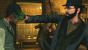 In einer Actionsequenz muss sich der verkleidete Sherlock Holmes zur Wehr setzen.