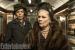 Judi Dench spielt die russische Adlige Prinzessin Natalia Dragomiroff, Olivia Colman ihre Zofe Hildegard Schmidt.