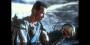 Last Action Hero (USA 1990) / Mithilfe einer magischen Eintrittskarte erlebt ein Teenager die Leinwandabenteuer seines Idols hautnah. 
Schwarzenegger parodiert sein Image als stählerner Held und macht seine Sache gut. Begleitet vom pulsierenden Soundtrack mit Stücken der Bands Megadeth, AC/DC und Anthrax werden hier die bösen Buben mit einer Portion Selbstironie über den Jordan geschickt.