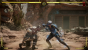 Verschnaufpause: Geras kann die Bewegungen seiner Widersacher kurzzeitig einfrieren. Erkennbar ist der Effekt am blauen Leuchten um die Figur.
