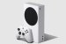 Die Xbox Series S wurde zunächst geleakt und dann offiziell bestätigt. Die kompakte Konsole ohne physisches Laufwerk erscheint im November 2020 und kostet 299 Euro. <br> &nbsp;