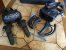 Wenn ihr nicht mehr wisst, wo ihr euer Geld anlegen sollt, dann greift zu einer VR-Brille. Auf diesem Bild liegen die HTC Vive und die Valve Index friedlich nebeneinander vereint.