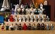 Luke, Leia, Darth Vader und sogar C-3PO schauen vorbei: 36 Minifiguren und 2 Droiden sorgen im Lego Todesstern für galaktisch viel Betrieb.