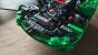 Der Lego Porsche 911 GT3 R REXY AO auf einem Holztisch