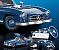 Ein exklusives Mini-Modellauto, Metallteile und Zubehör machen den Mercedes-Benz 300 SL zum echten Sammler-Highlight.