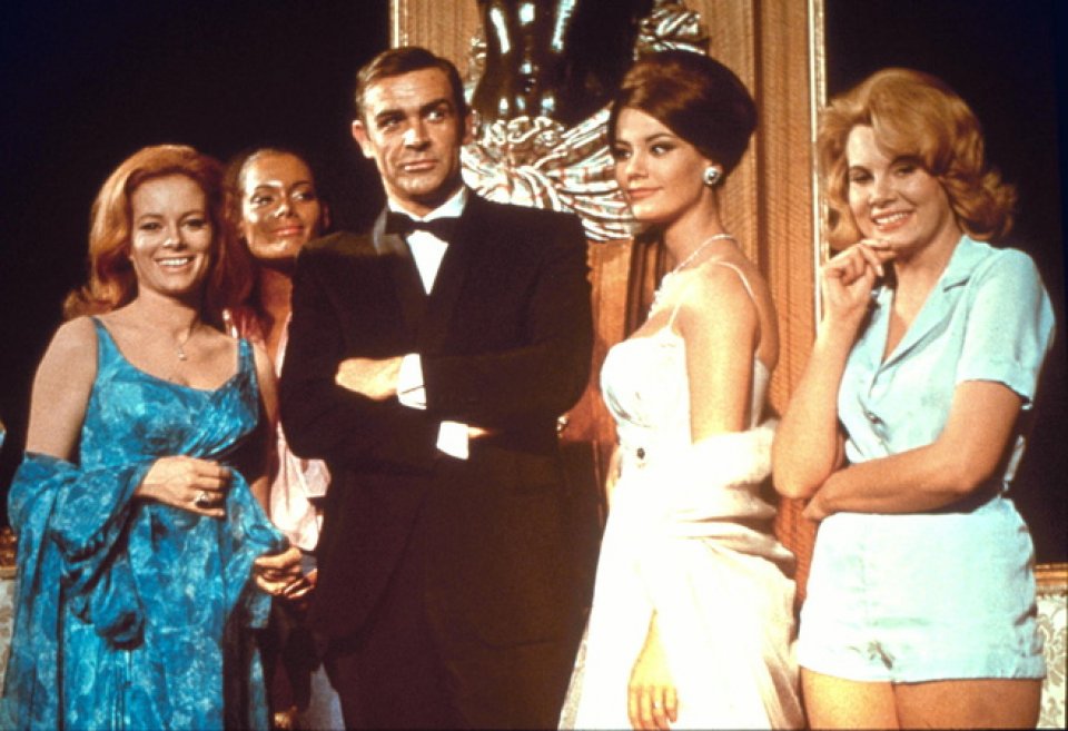 James Bonds Wirkung auf Frauen ist legendär und eine Tradition des Franchise