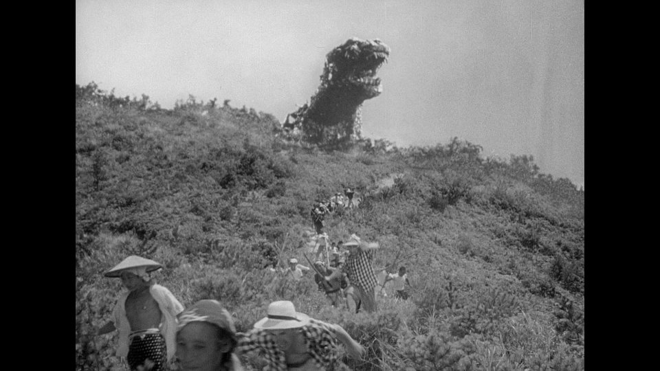 <strong>Hochmoderne und zeitlose Tricktechnik: </strong>Godzilla gilt, abseits der Bedeutung und Geschichte, als cineastisches Meisterwerk und eines der wichtigsten Filmwerke aller Zeiten. Besonders aufgrund der ausgefallenen Kamera und den kreativen Techniktricks.