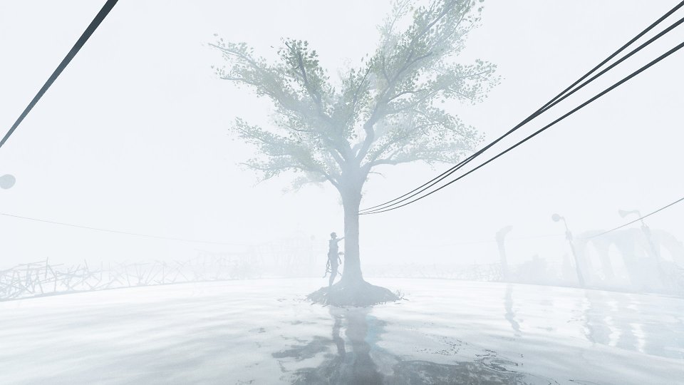 Baum im Neben mit Kreatur