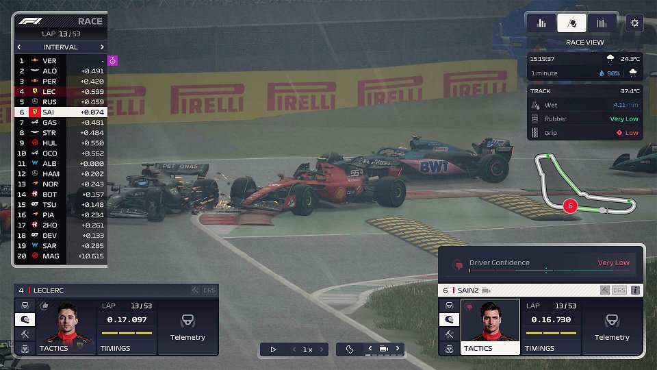 Leichter Unfall zwischen Russell und Sainz in der ersten Schikane von Monza