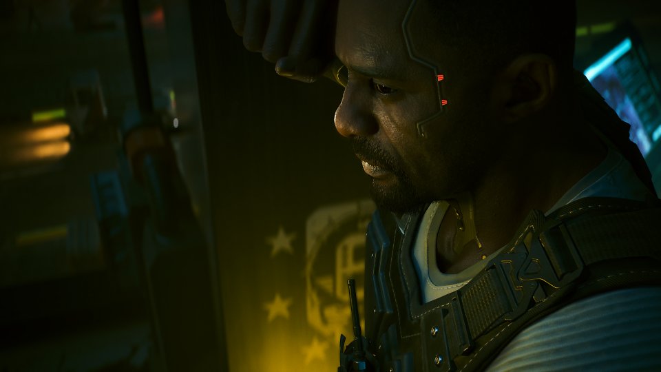 Solomon Reed, gespielt von Idris Elba, im Profil.