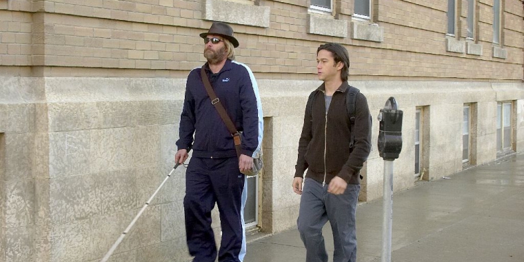 Joseph Gordon-Levitt und Jeff Daniels liefern Bravourleistungen ab.