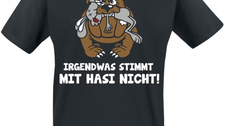 "Irgendwas stimmt mit Hasi nicht!" Das Lieblings-Shirt von David Martin gibt's hier.
