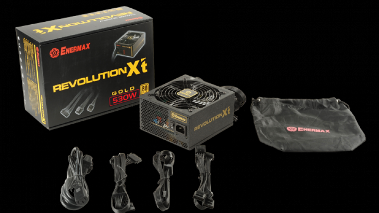 Eines der edleren Netzteile ab 85 Euro für 530 Watt: die Enermax Revolution X't-Serie