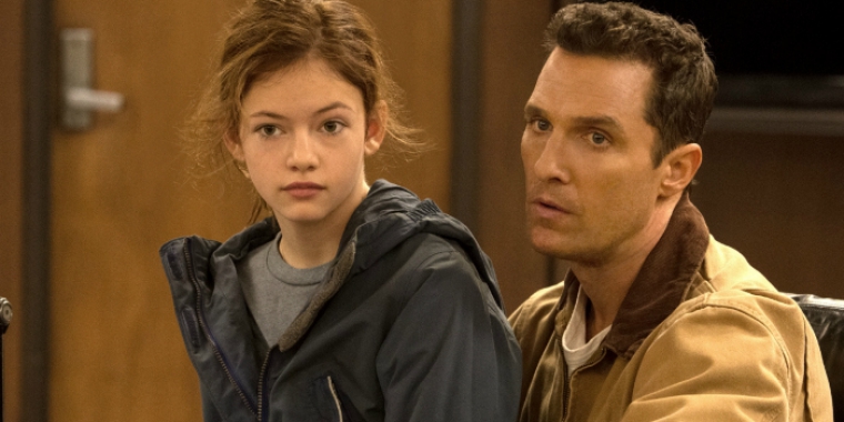 Mackenzie Foy und Matthew McConaughey in "Interstellar" (2014)