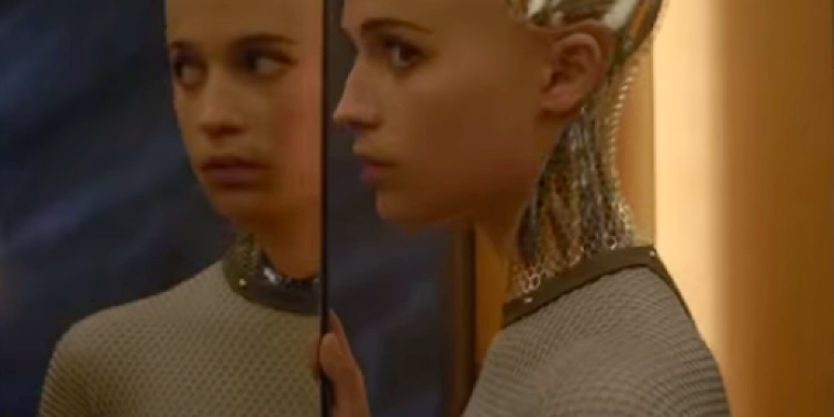 "Ex Machina" (2015)