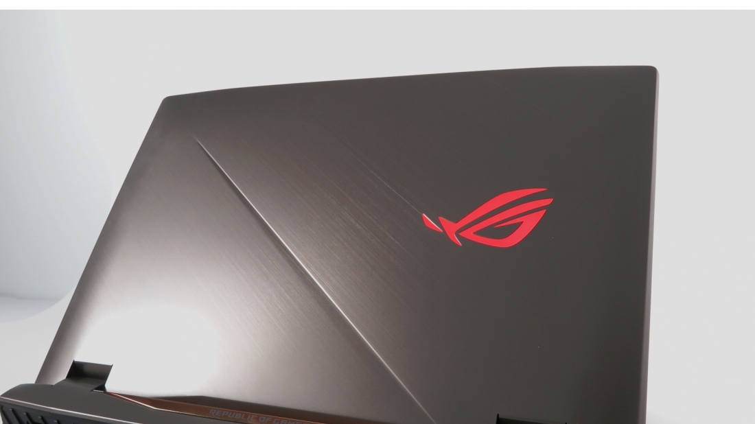 Asus ROG Chimera G703 im Test: Koloss mit 144-Hz-Bildschirm